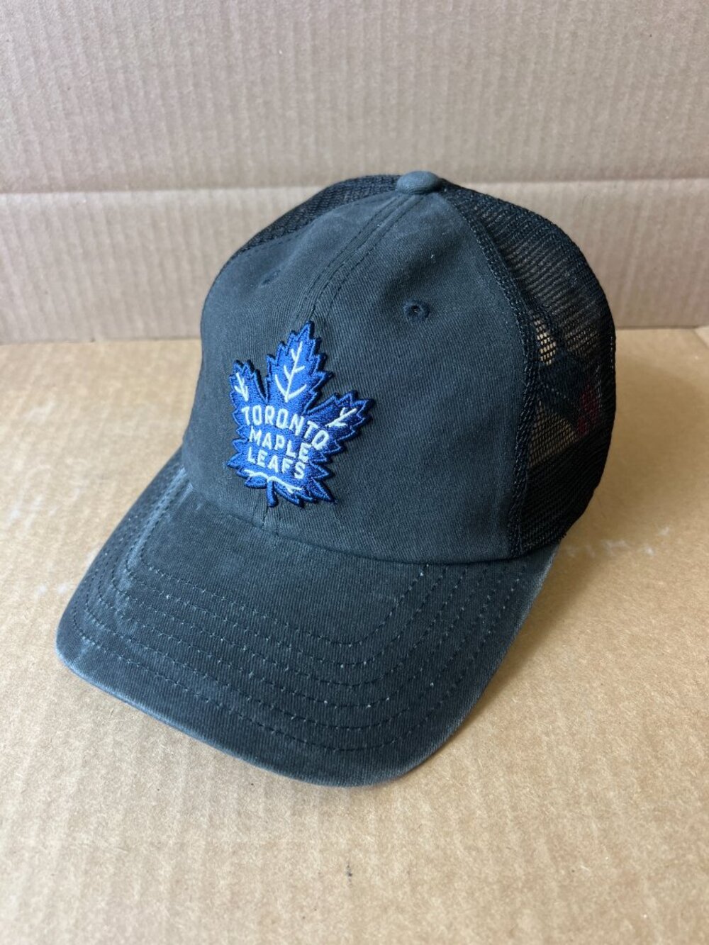 Toronto Maple Leafs Embroidered Display w/Flaws Dad Hat Mesh Buckle Strap Navy